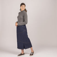 Denim Skirt - Rounded Pockets & Pleat